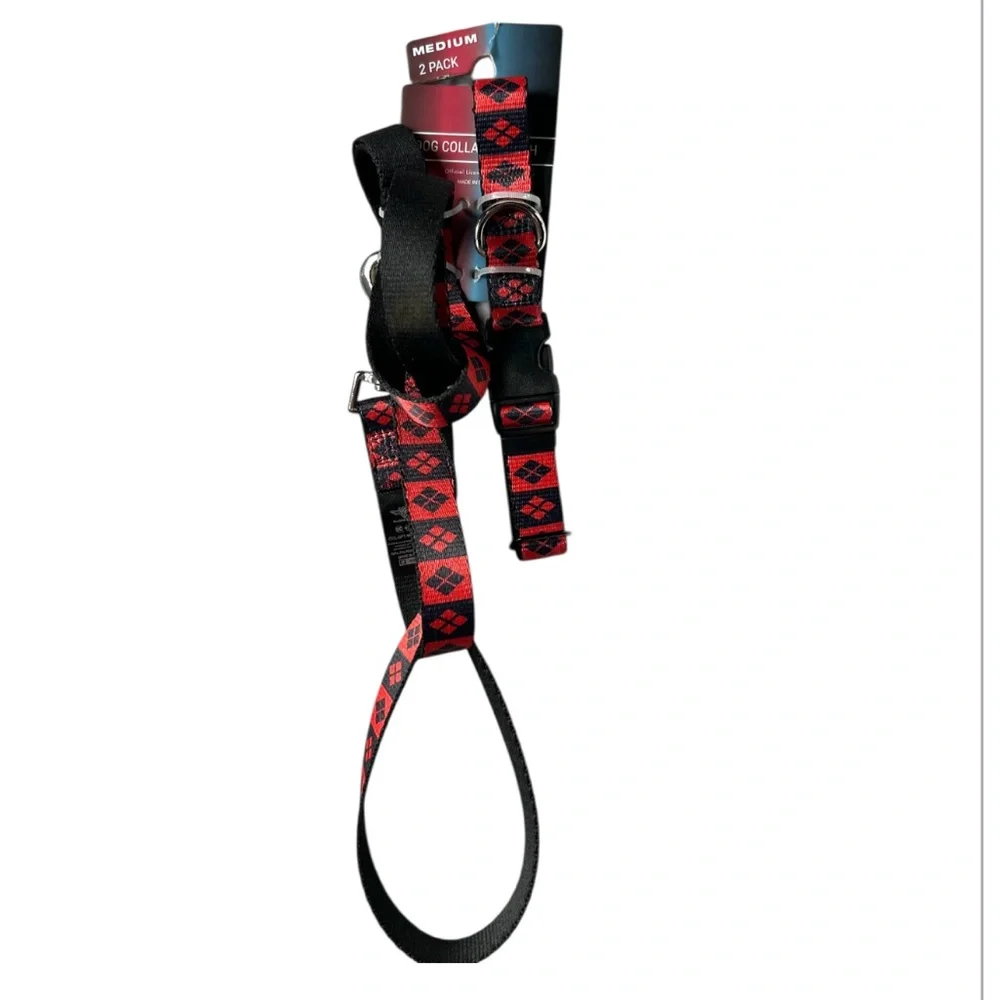 DC Comics Harley Quinn Buckle-Down dog collar leash set